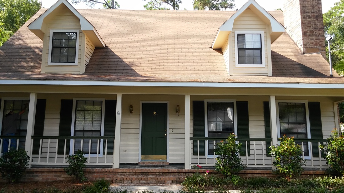 This house was done by painting contractor in Baldwin County.  We used Sherwin Williams Resilience for the top coat. A beautiful Khaki color was chosen by our customer and he was very pleased. We also did siding repairs and Replaced some of the rotten wood on his rear deck. 